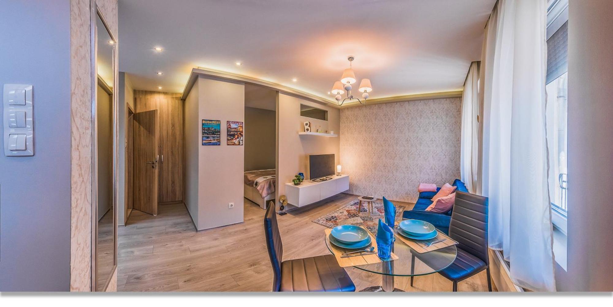Apartment Cozy Aptmt In The Center*ac*electronic Door Locker